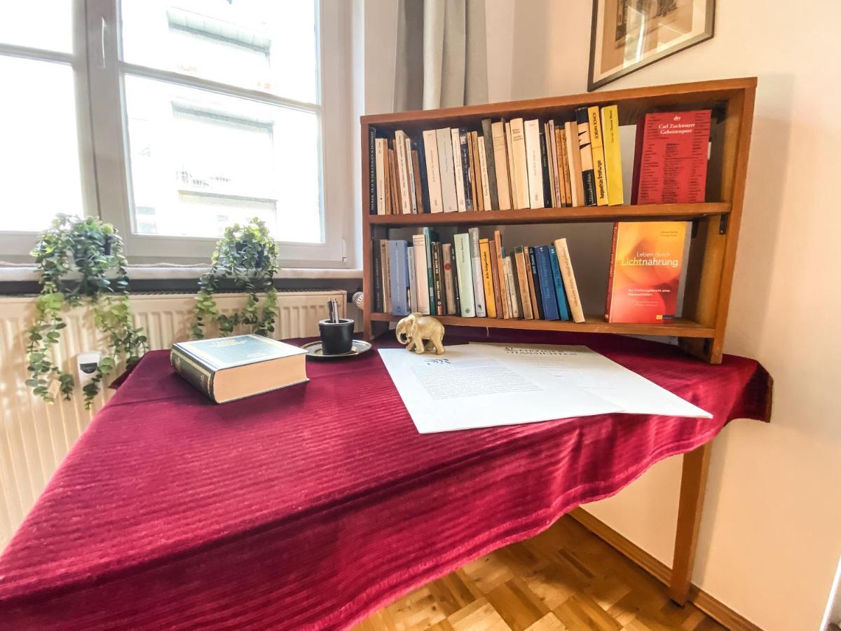 Historische 3raum Zentrumsnah In - Balkon, Tv, Marmorbad, Privatbibliothek Apartment Leipzig